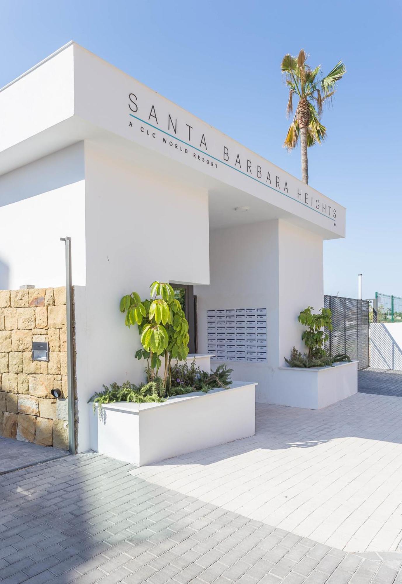 Luxury 2Br Seaviews - Santa Barbara Heights Apartment ฟูเอนฮิโรลา ภายนอก รูปภาพ