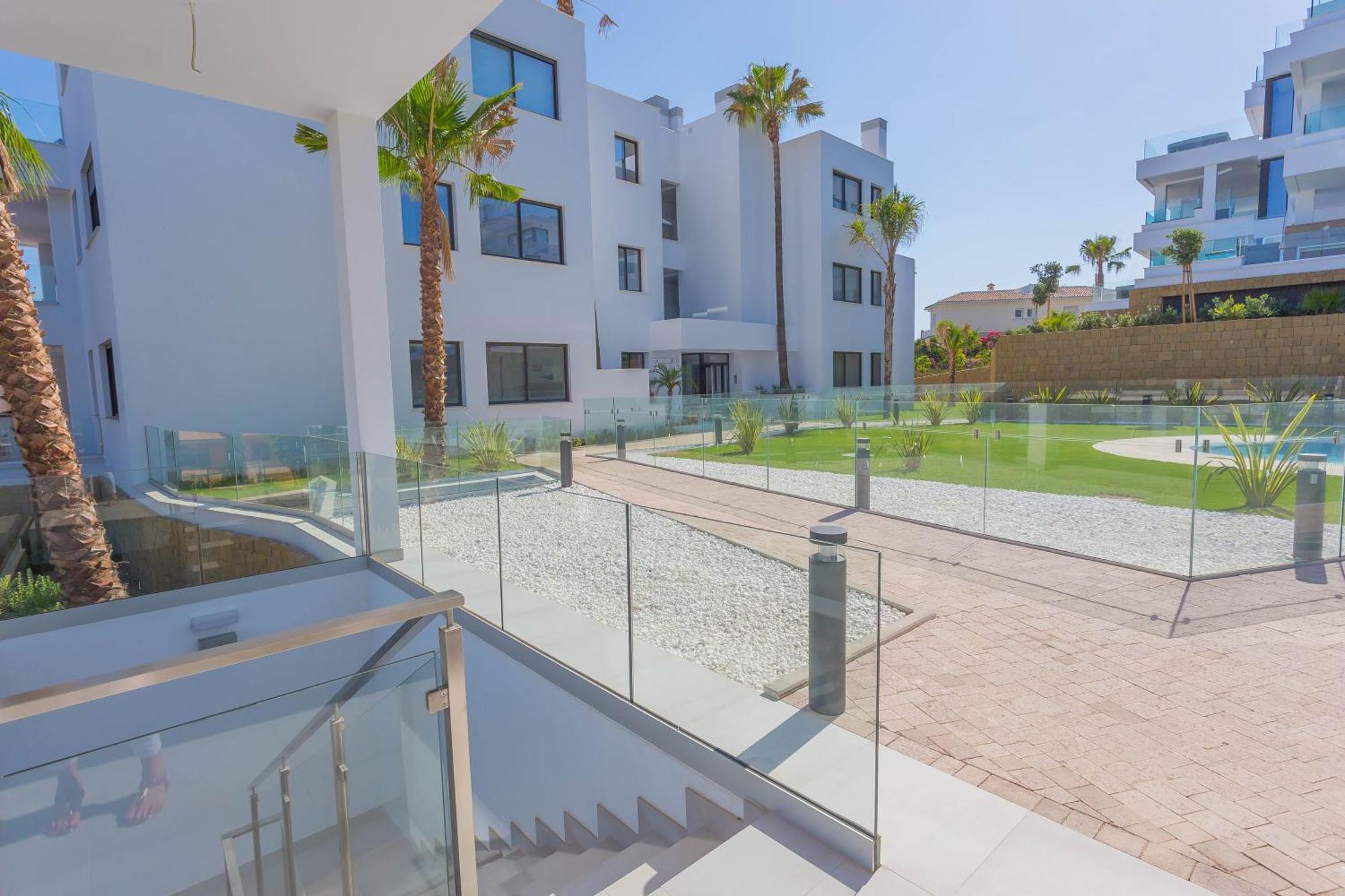 Luxury 2Br Seaviews - Santa Barbara Heights Apartment ฟูเอนฮิโรลา ภายนอก รูปภาพ