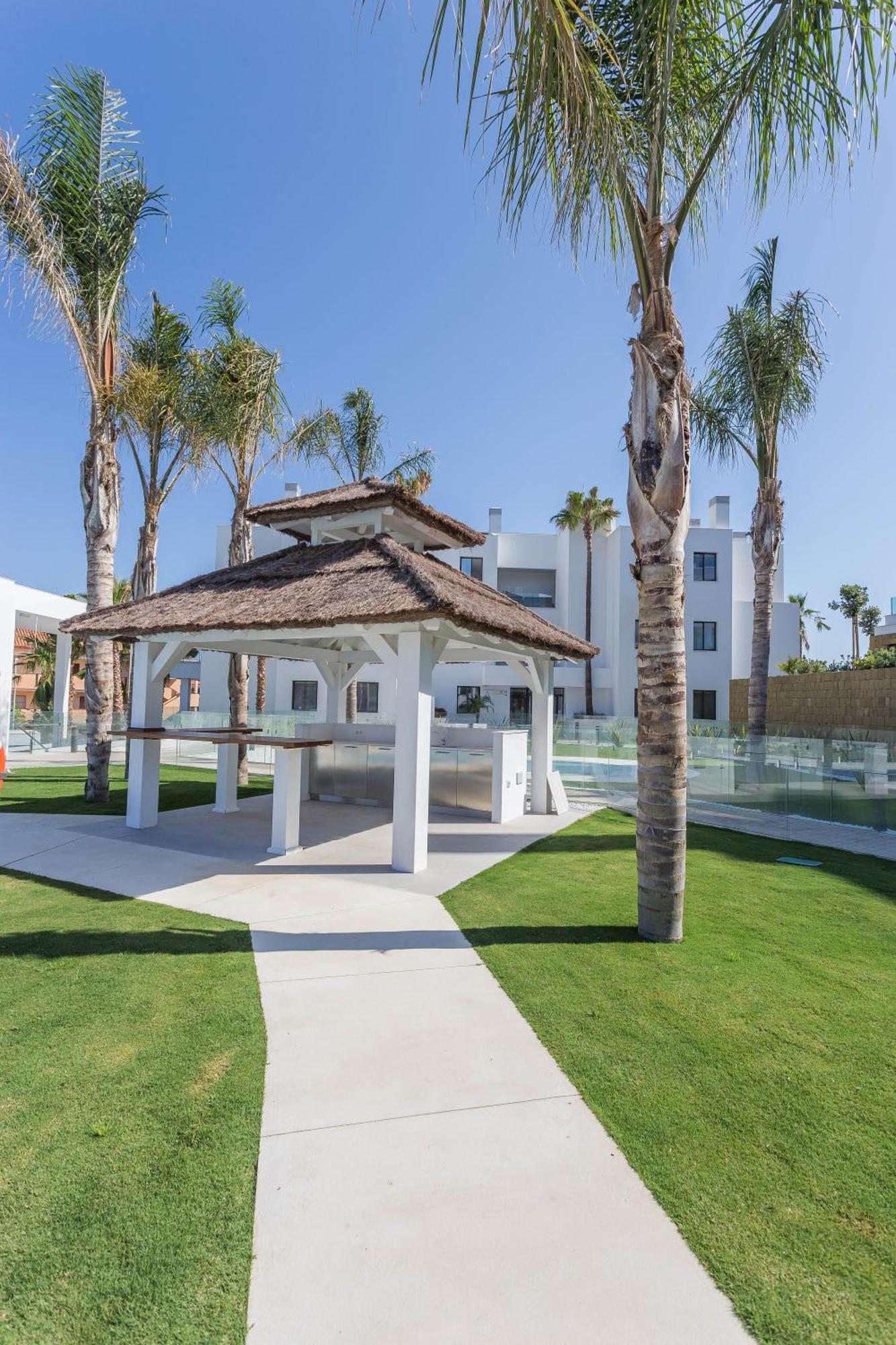 Luxury 2Br Seaviews - Santa Barbara Heights Apartment ฟูเอนฮิโรลา ภายนอก รูปภาพ